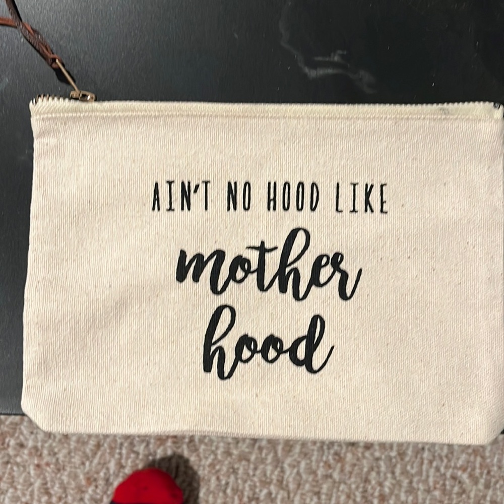 Small pouch